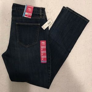 Old Navy The Flirt skinny jeans - size 8 NWT